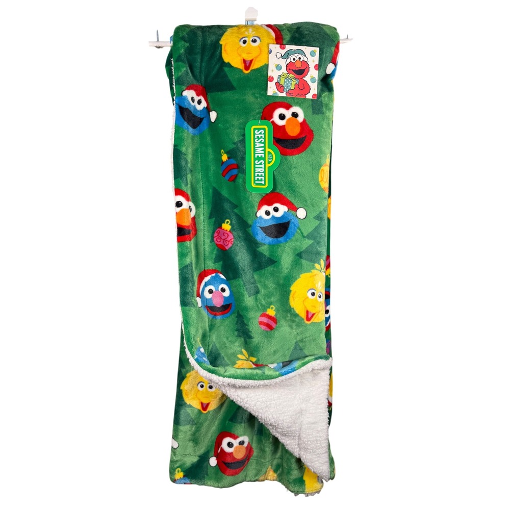 Sesame Street Christmas Holiday Sherpa Throw Blanket 50x70 NWT Soft